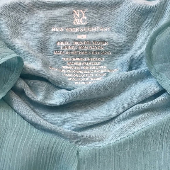 New York & Company Womens Turquoise Blue Sleeveless Ruffle Front Top Size Small - Picture 5 of 6
